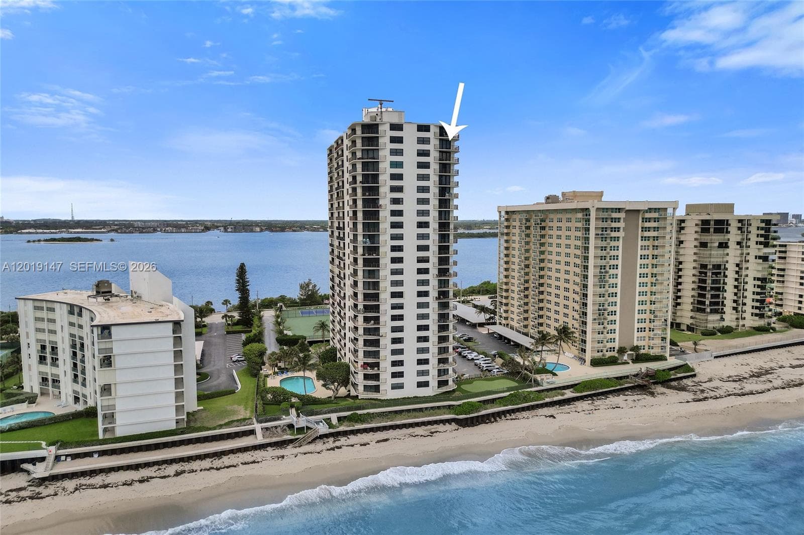 CONNEMARA CONDO #2201