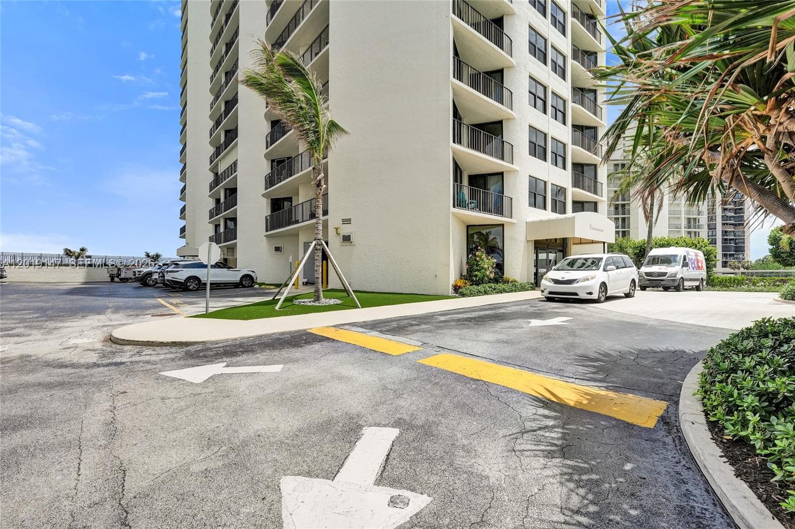 CONNEMARA CONDO · #2201 in Singer Island - Photo 18
