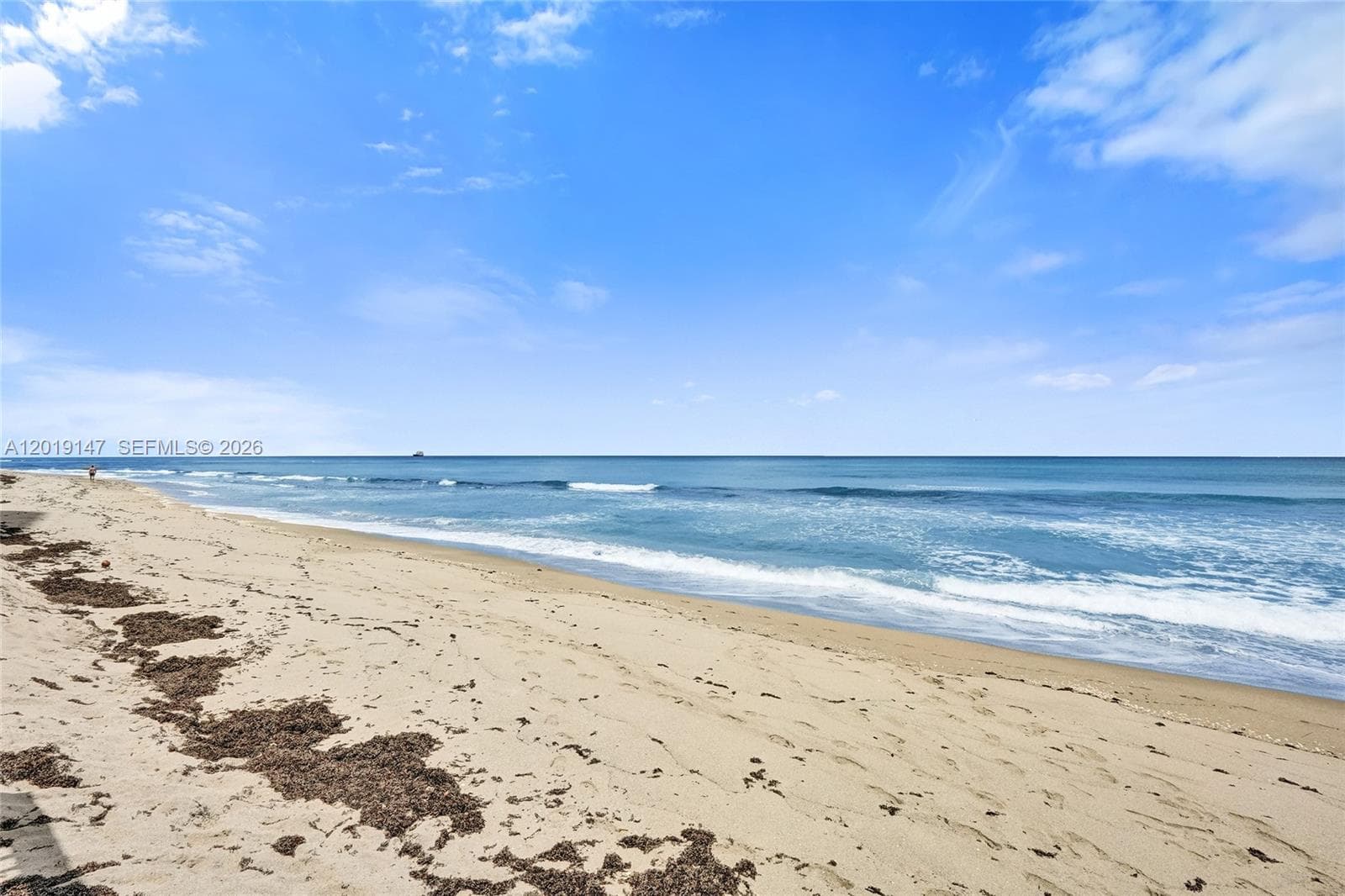 CONNEMARA CONDO · #2201 in Singer Island - Photo 15