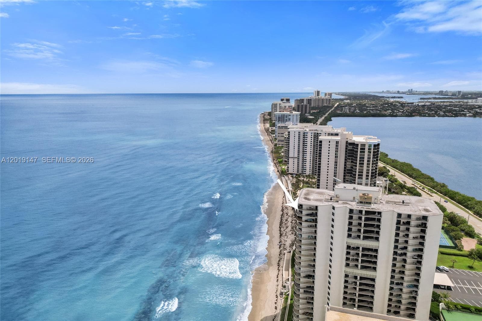 CONNEMARA CONDO · #2201 in Singer Island - Photo 4