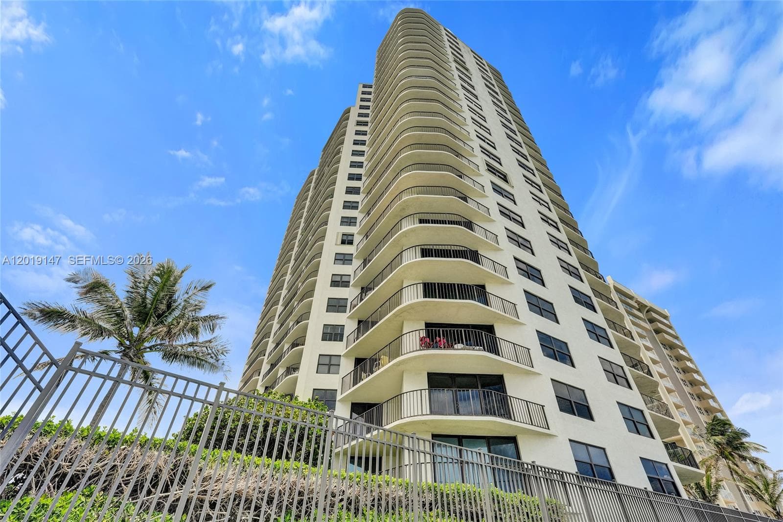CONNEMARA CONDO · #2201 in Singer Island - Photo 25