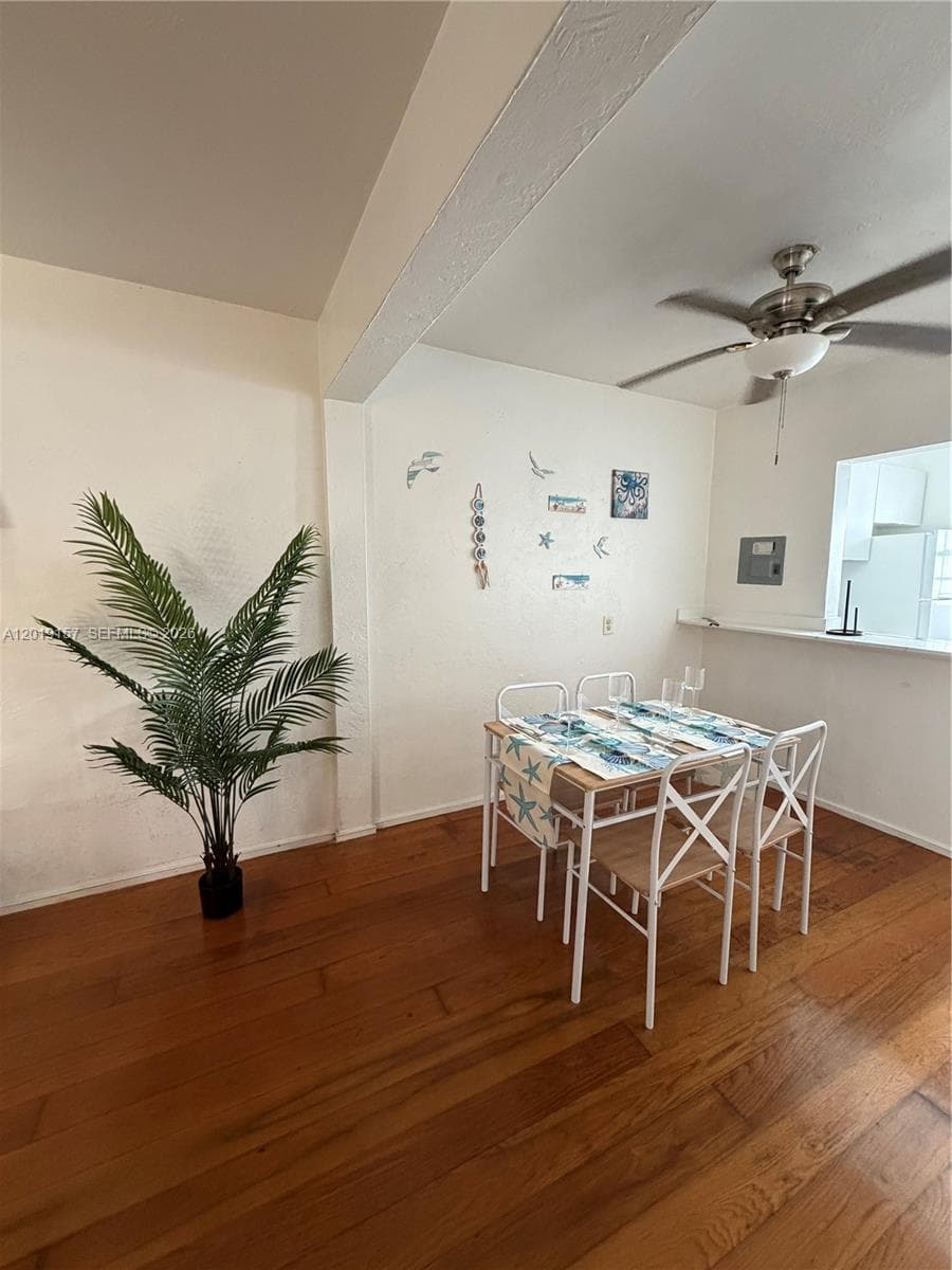 LINCOLN PLACE CONDO · #4 in Miami Beach - Photo 4