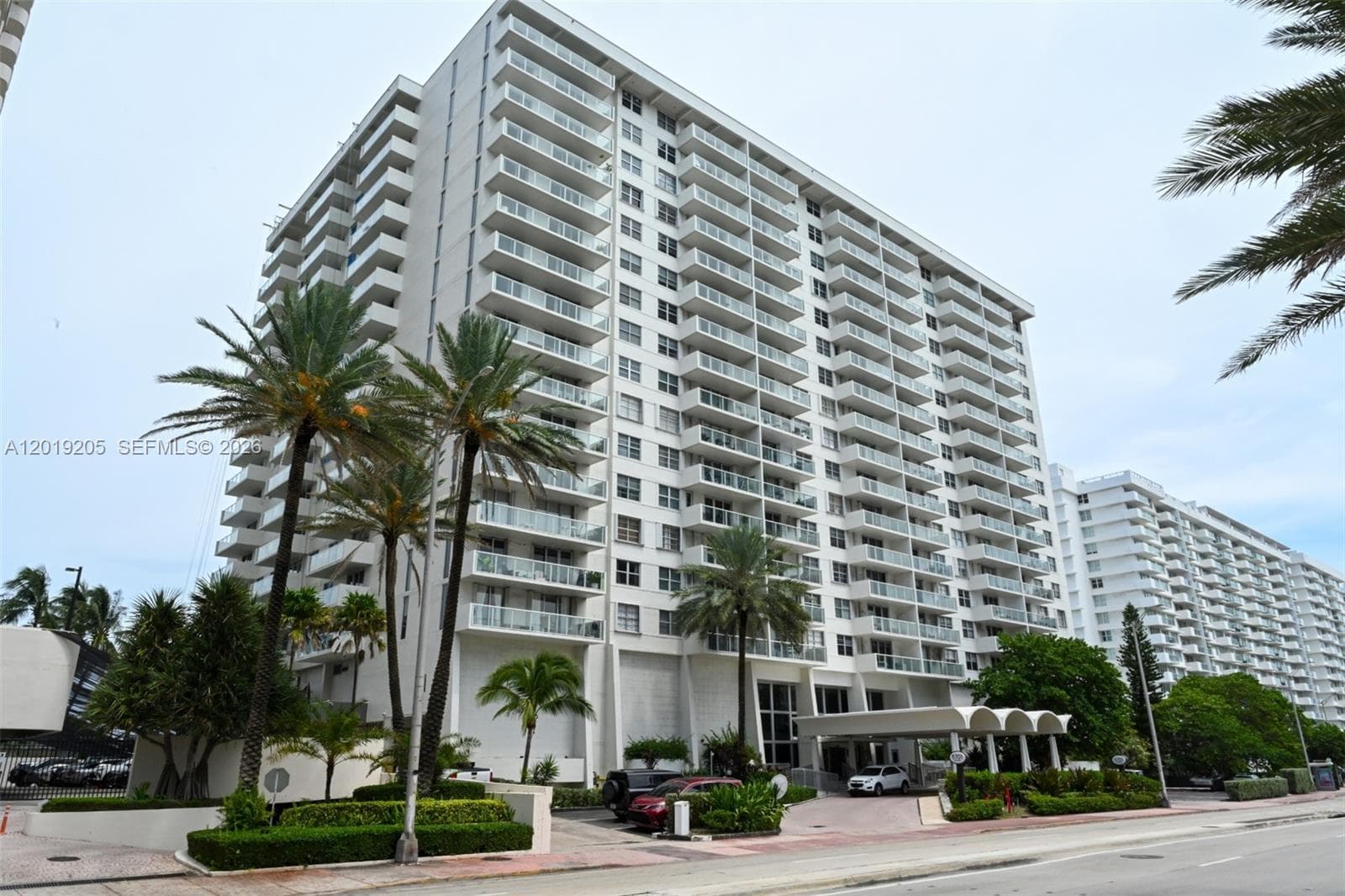 ARLEN BEACH CONDO · #511 in Miami Beach - Photo 20