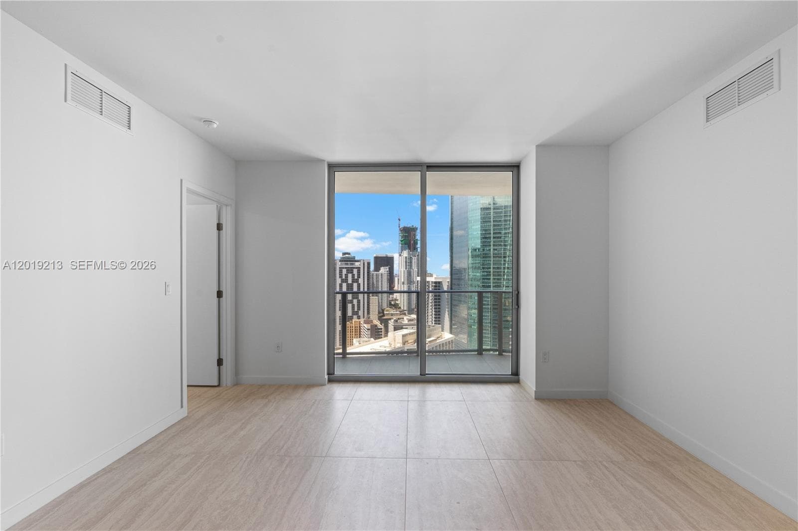 Viceroy Brickell Residences · #3702 in Miami - Photo 23