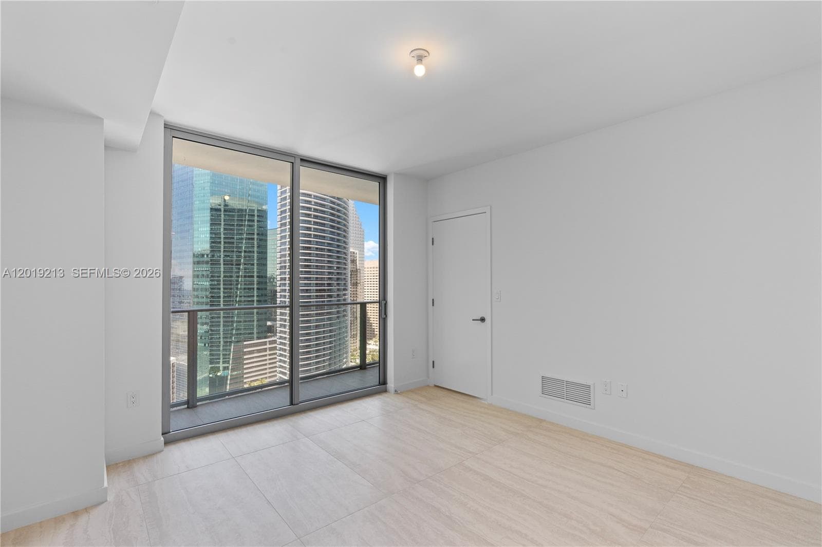 Viceroy Brickell Residences · #3702 in Miami - Photo 16