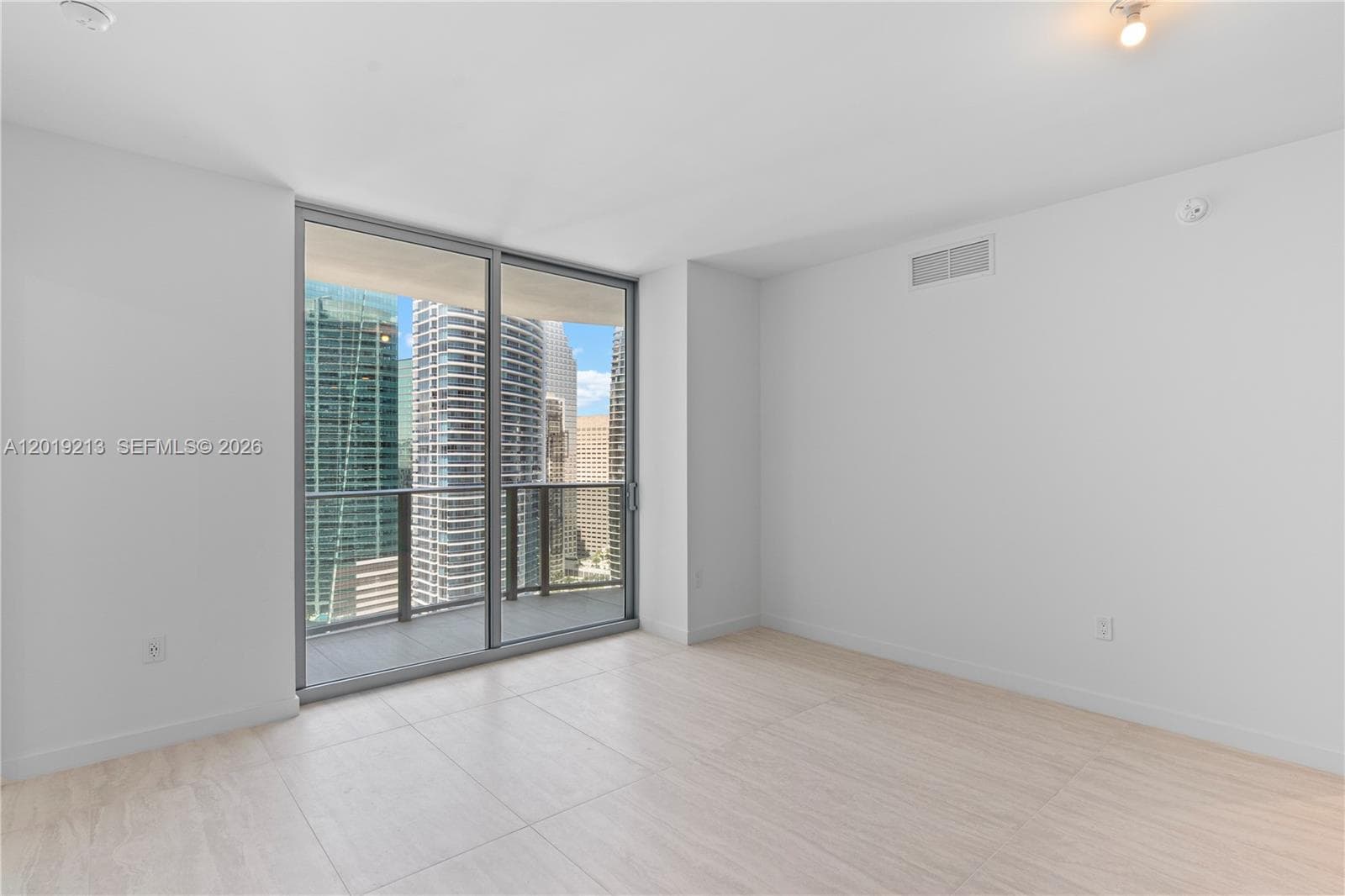 Viceroy Brickell Residences · #3702 in Miami - Photo 24