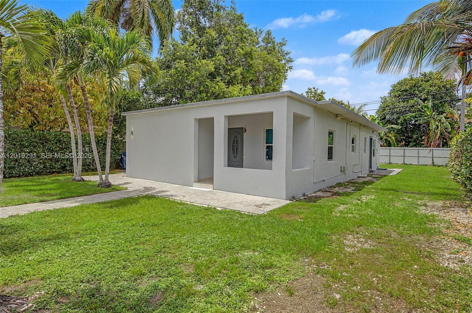 5917 SW 62nd Ter #0 photo 2