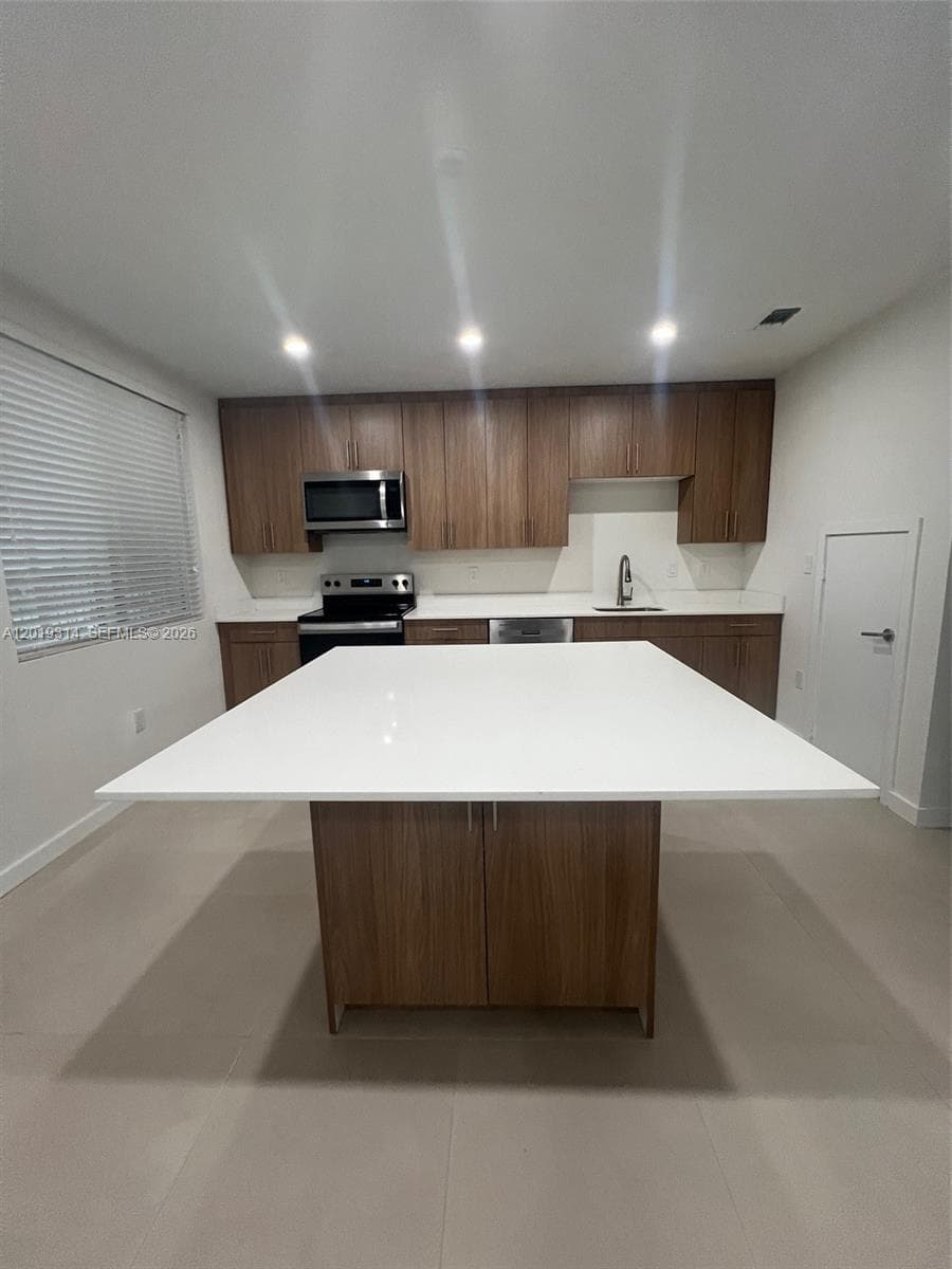 199 N Redland Rd #B5 photo 7