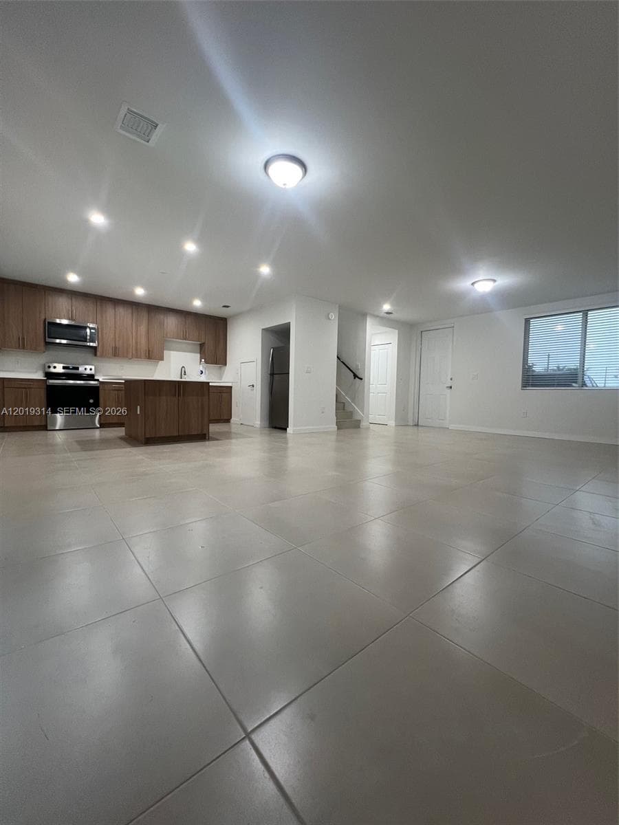 199 N Redland Rd #B5 photo 5