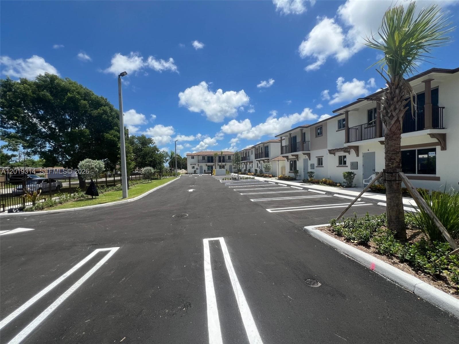 199 N Redland Rd #B5 photo 4