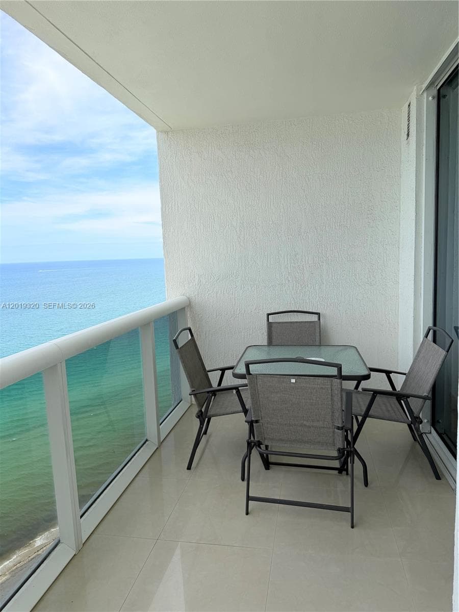 BEACH CLUB THREE CONDO · #3002 in Hallandale Beach - Photo 2