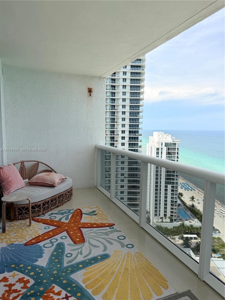 BEACH CLUB THREE CONDO · #3002 in Hallandale Beach - Photo 10