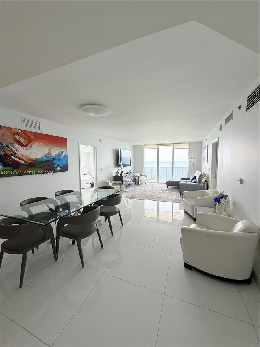 BEACH CLUB THREE CONDO · #3002 in Hallandale Beach - Photo 4