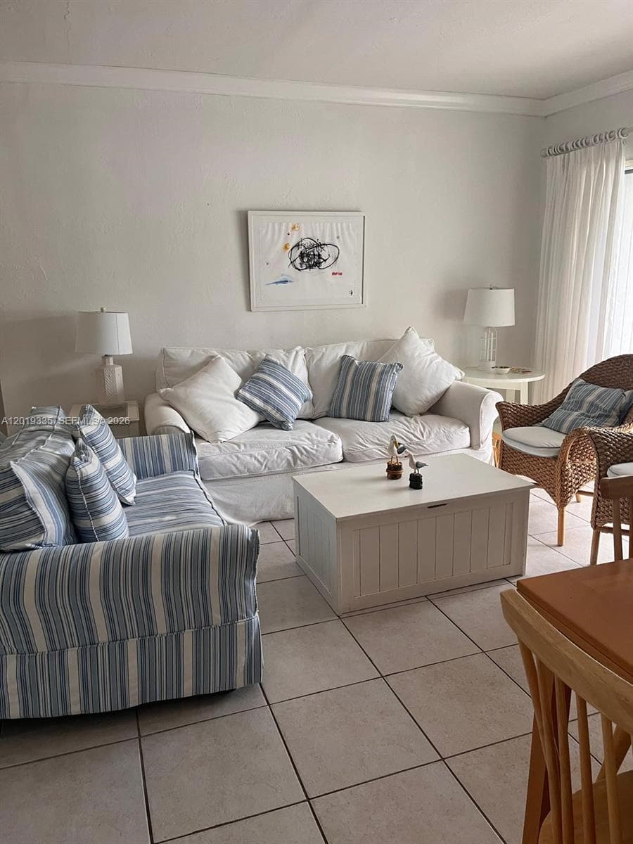 KEY ISLANDER CONDO · #208 in Key Biscayne - Photo 2