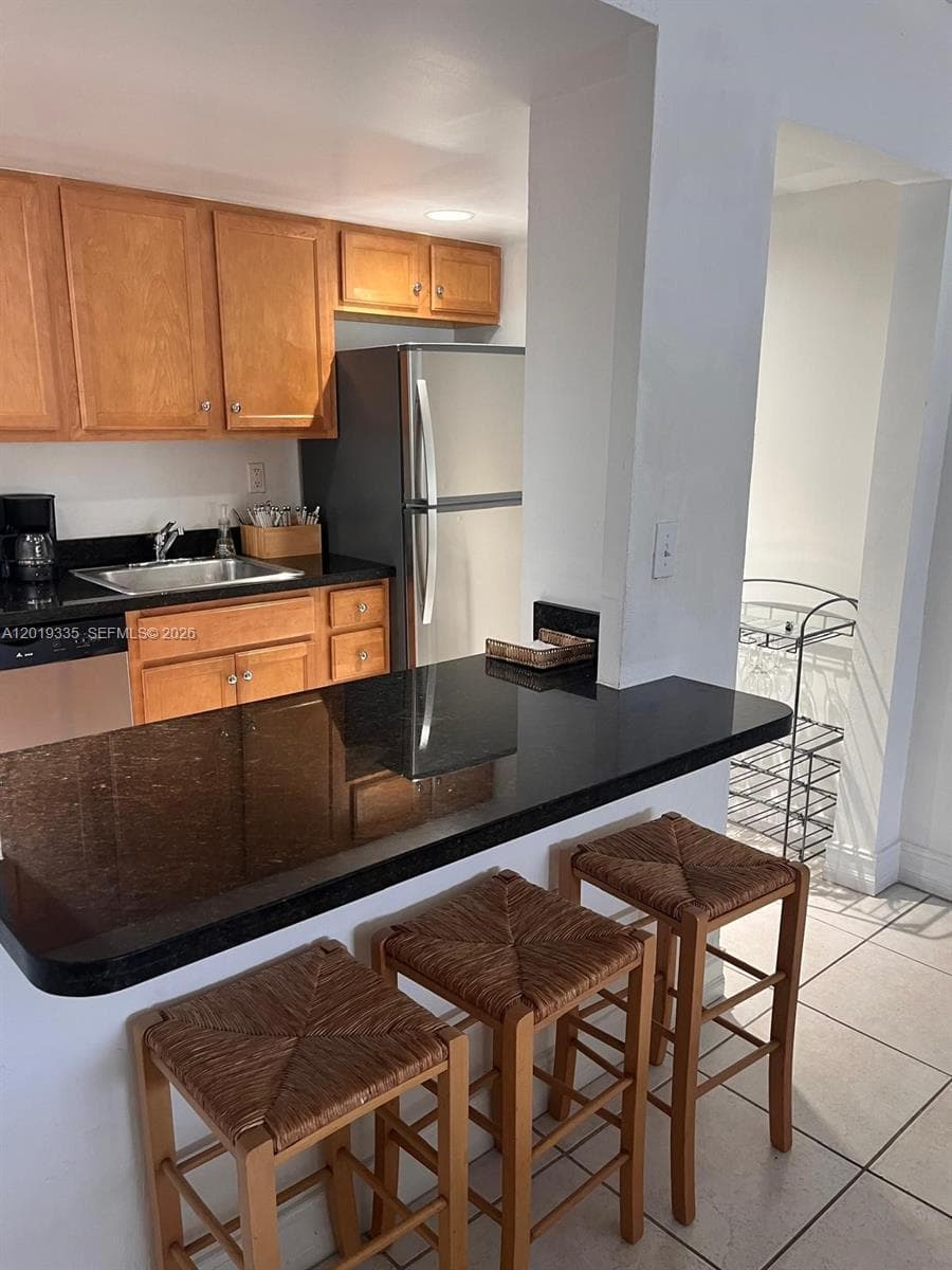 KEY ISLANDER CONDO · #208 in Key Biscayne - Photo 10