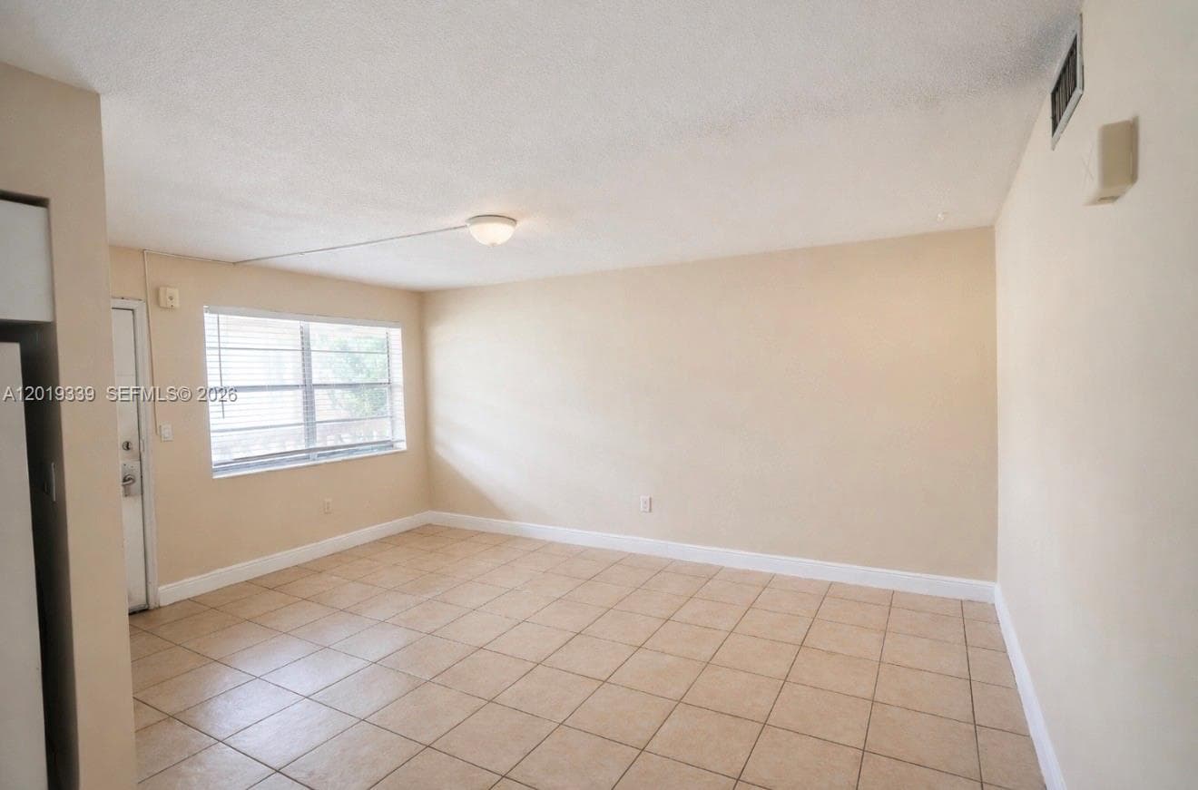 SAN SOUCI ESTATES · #11 in North Miami - Photo 5