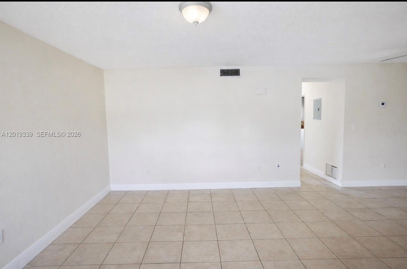SAN SOUCI ESTATES · #11 in North Miami - Photo 8
