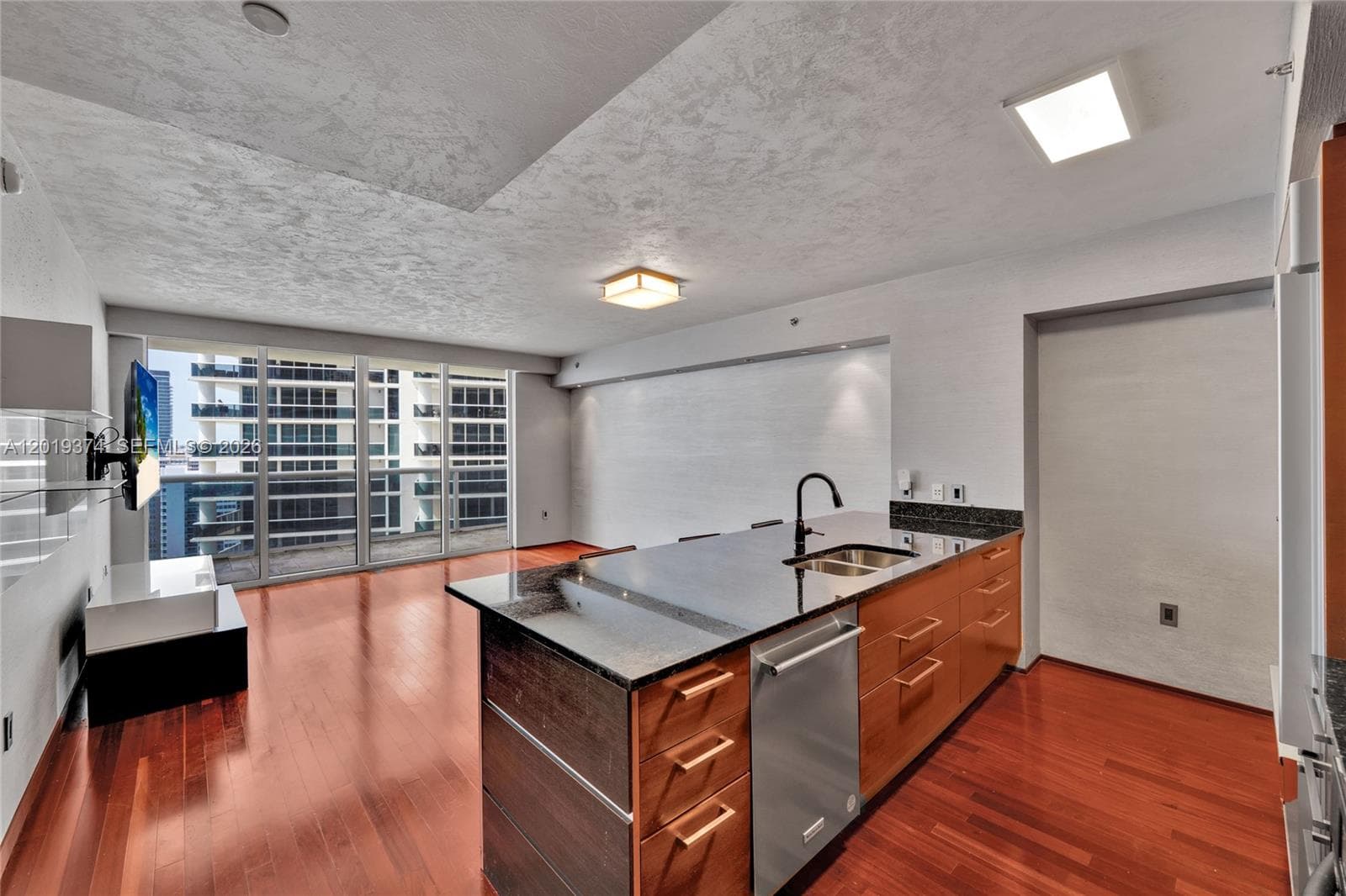 BEACH CLUB TWO CONDO · #2705 in Hallandale Beach - Photo 5