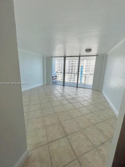 BAY PARK TOWERS CONDO · #1112 in Miami - Photo 5