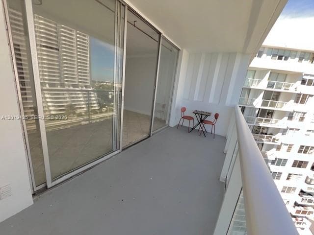 BAY PARK TOWERS CONDO · #1112 in Miami - Photo 15