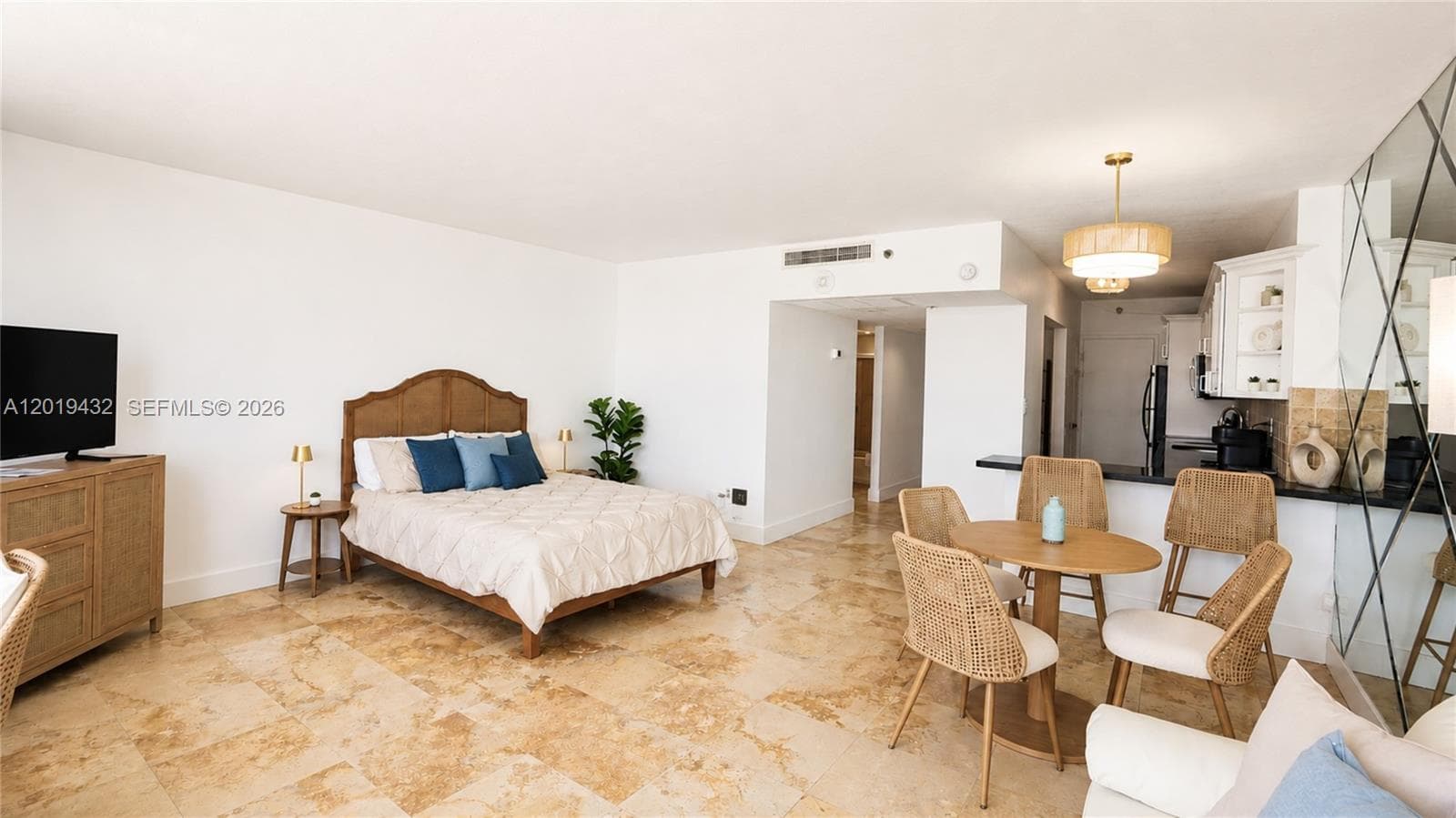 The Decoplage · #1206 in Miami Beach - Photo 4