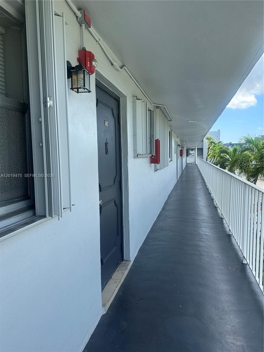 ROYAL OAKS CONDO · #345 in Miami - Photo 27