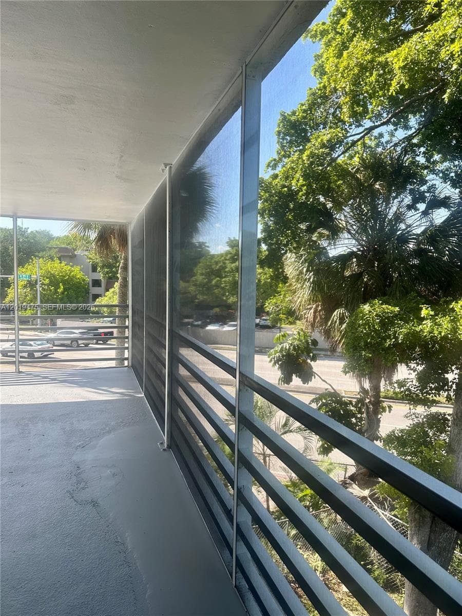 ROYAL OAKS CONDO · #345 in Miami - Photo 28
