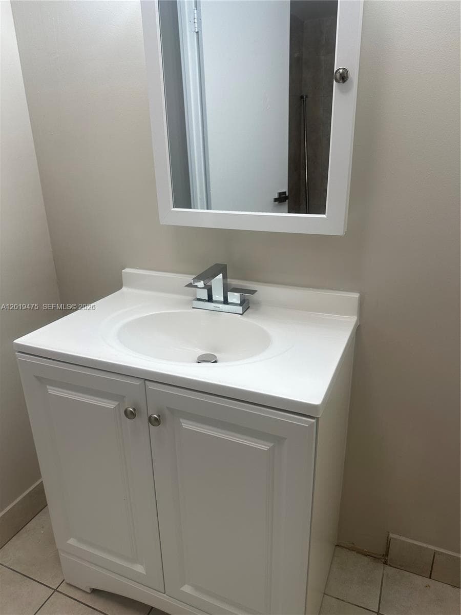 ROYAL OAKS CONDO · #345 in Miami - Photo 20