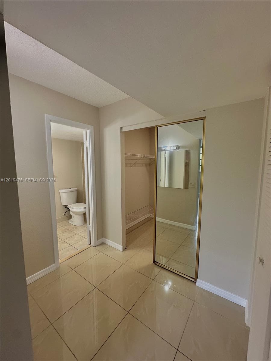 ROYAL OAKS CONDO · #345 in Miami - Photo 15
