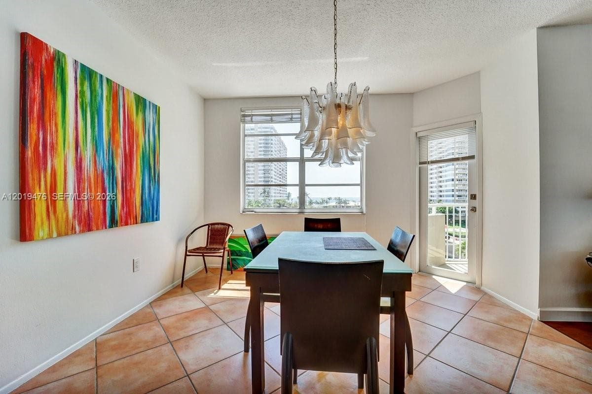 Hemispheres Condo · #4G in Hallandale Beach - Photo 1