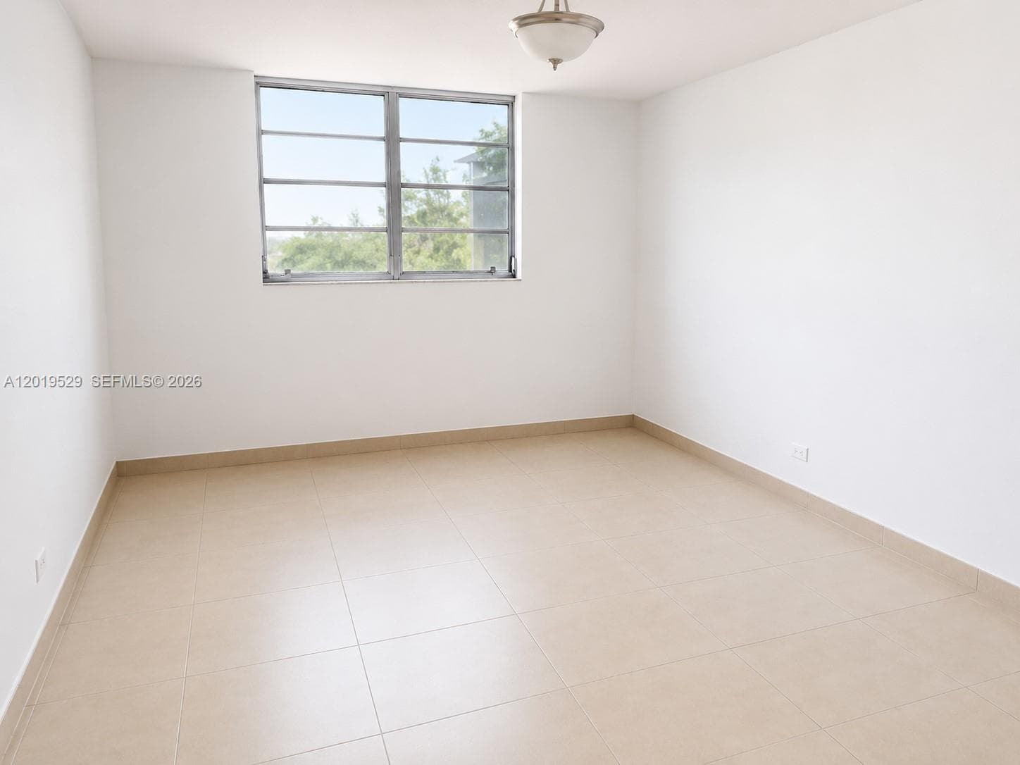 ROYAL OAKS CONDO · #117 in Miami - Photo 12