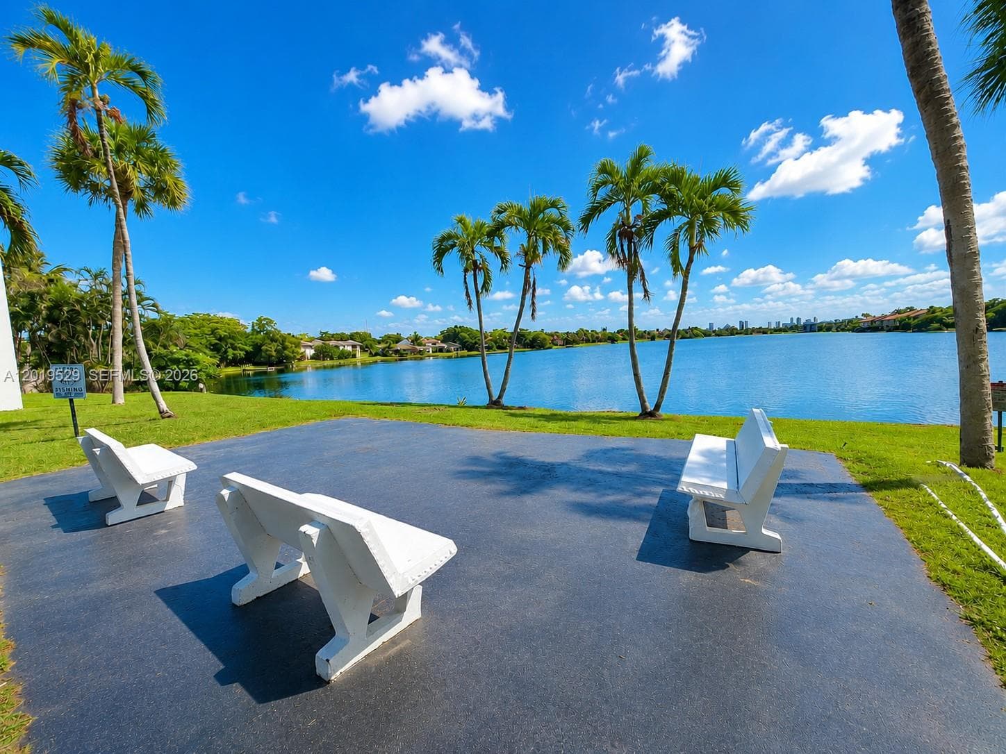 ROYAL OAKS CONDO · #117 in Miami - Photo 22
