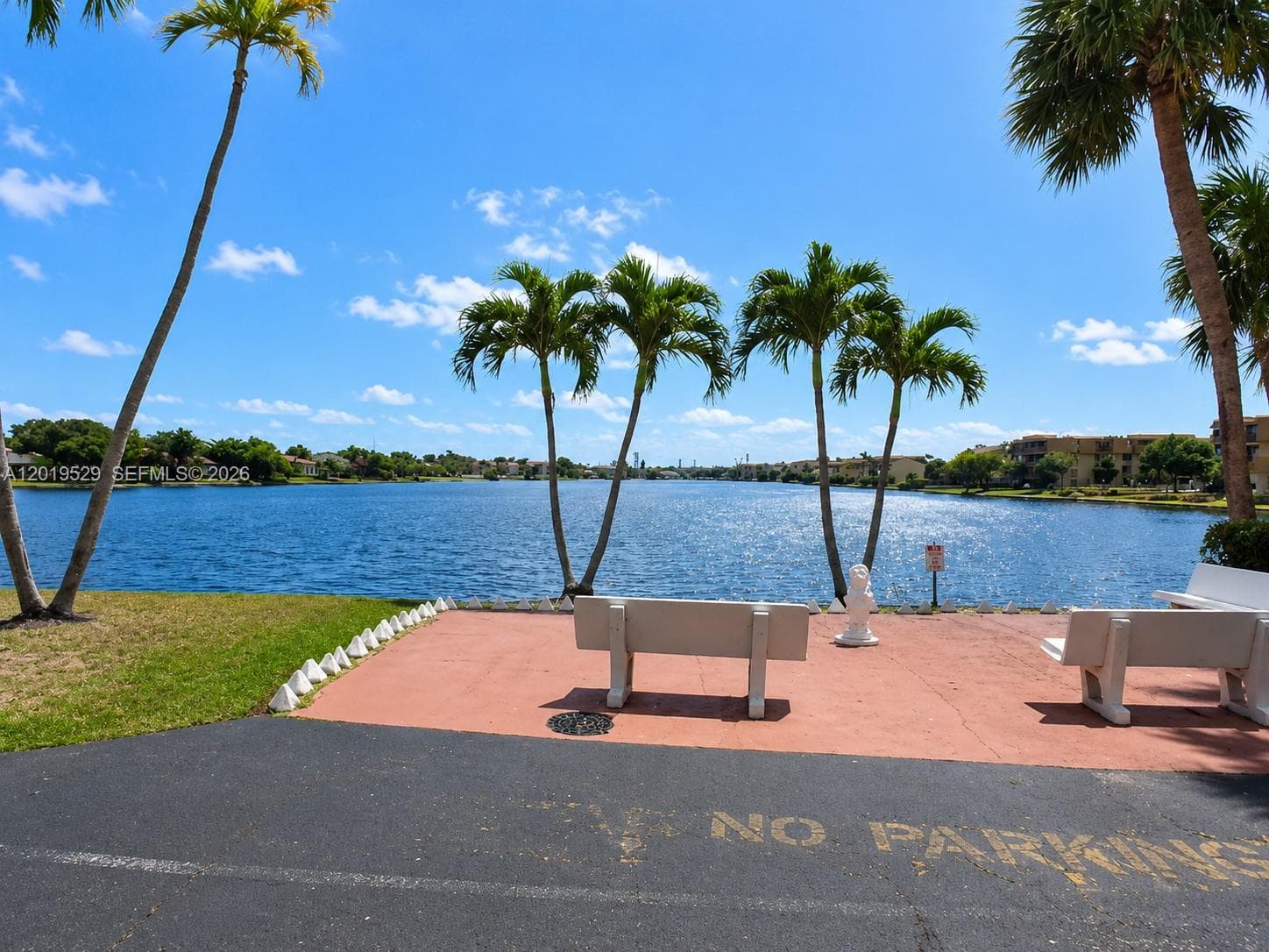 ROYAL OAKS CONDO · #117 in Miami - Photo 21