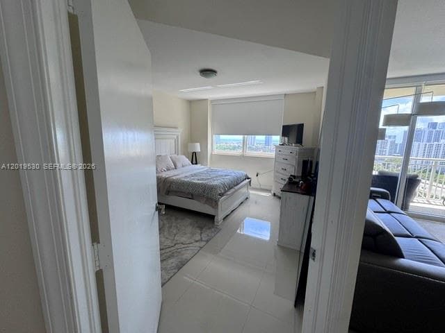 TURNBERRY ON THE GREEN CO · #2115 in Aventura - Photo 16