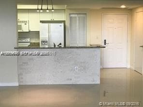 TURNBERRY ON THE GREEN CO · #2115 in Aventura - Photo 8