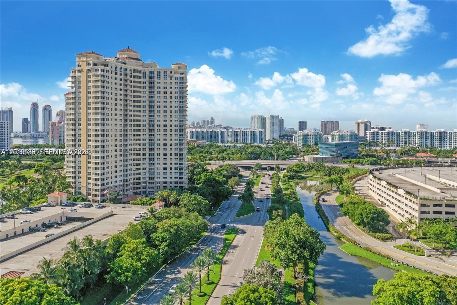 TURNBERRY ON THE GREEN CO · #2115 in Aventura - Photo 25