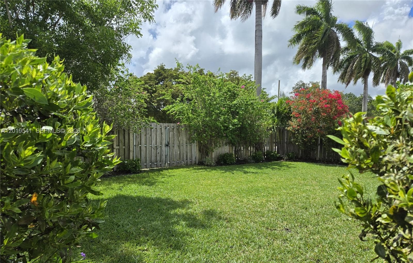 24400 SW 119th Pl photo 2