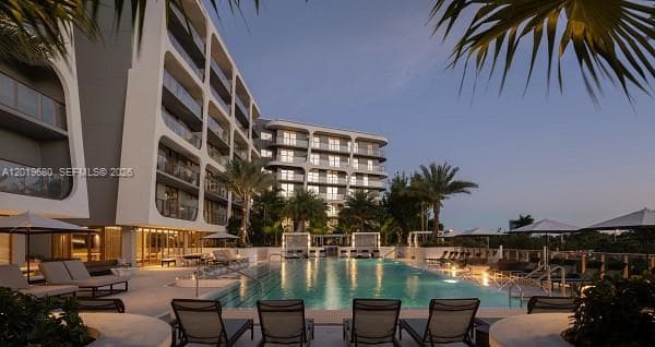 Avara Miami Beach · #305 in Miami Beach - Photo 32