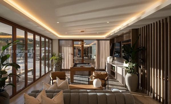 Avara Miami Beach · #503 in Miami Beach - Photo 14