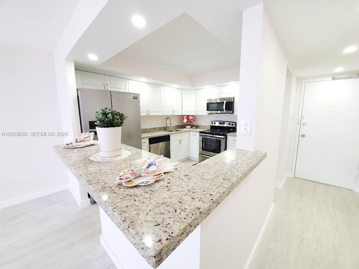 DEL PRADO CONDO · #503 in Aventura - Photo 2