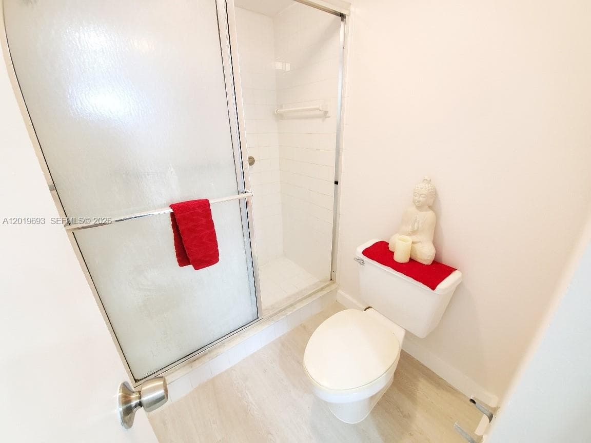 DEL PRADO CONDO · #503 in Aventura - Photo 17
