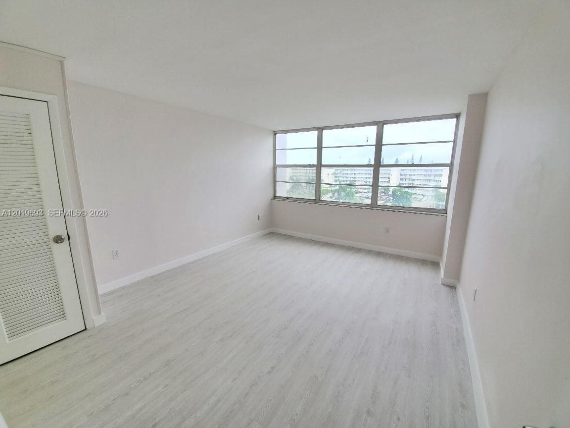 DEL PRADO CONDO · #503 in Aventura - Photo 12