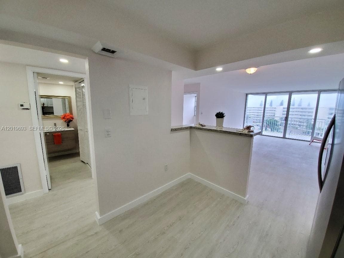 DEL PRADO CONDO · #503 in Aventura - Photo 3
