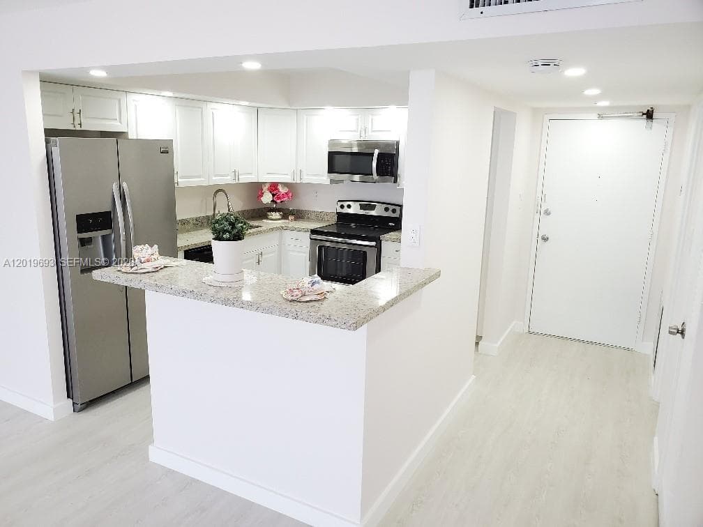 DEL PRADO CONDO · #503 in Aventura - Photo 5