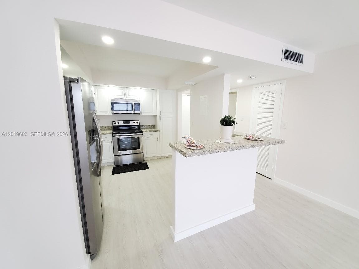 DEL PRADO CONDO · #503 in Aventura - Photo 4