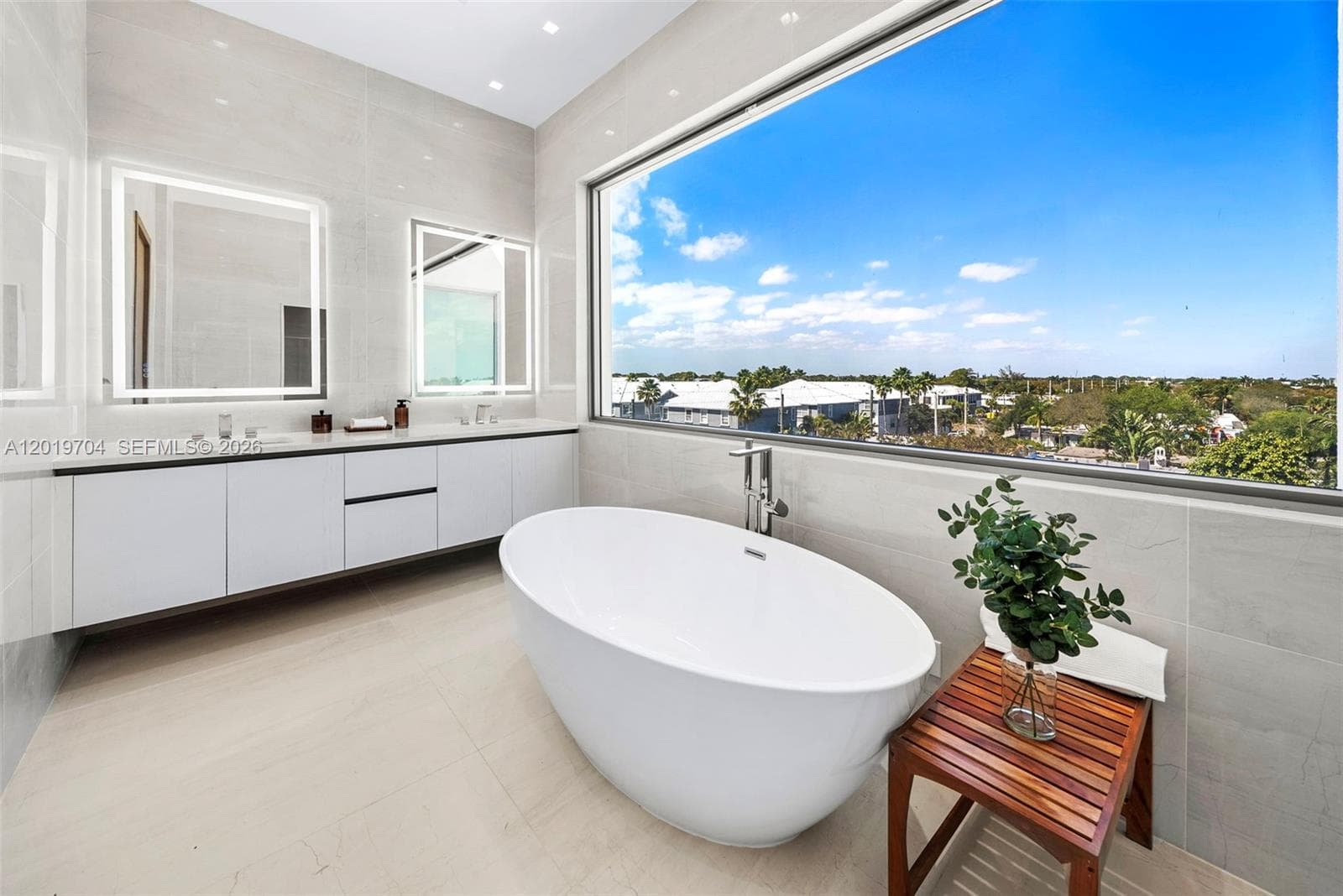 246 NE 6TH AVENUE CONDO · #PH in Delray Beach - Photo 18