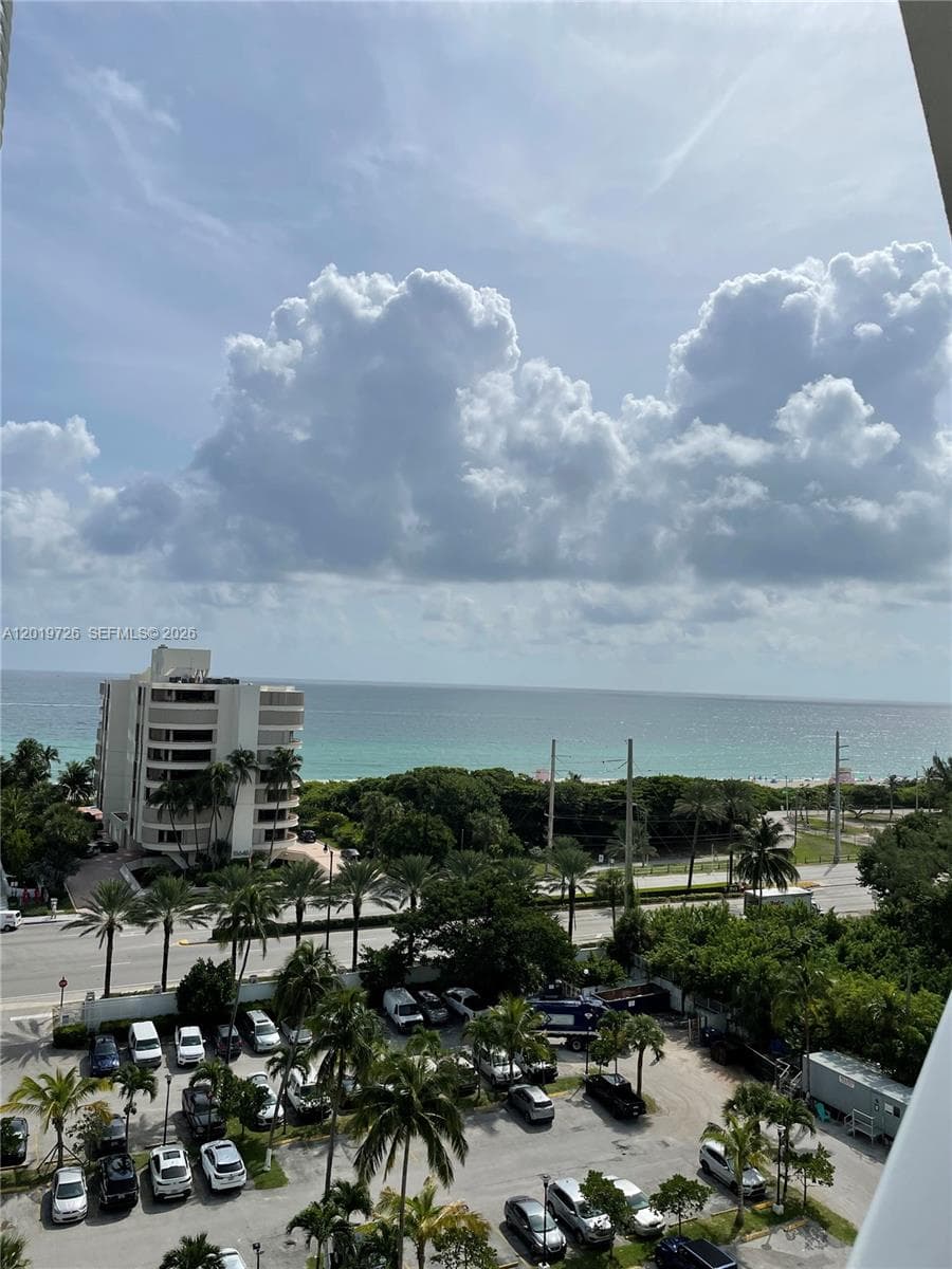 ARLEN HOUSE EAST CONDO · #1012 in Sunny Isles Beach - Photo 3