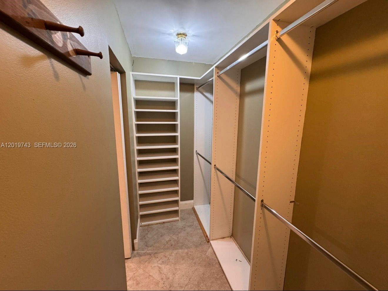 THE RIVIERA CONDO · #1807 in Miami Beach - Photo 12