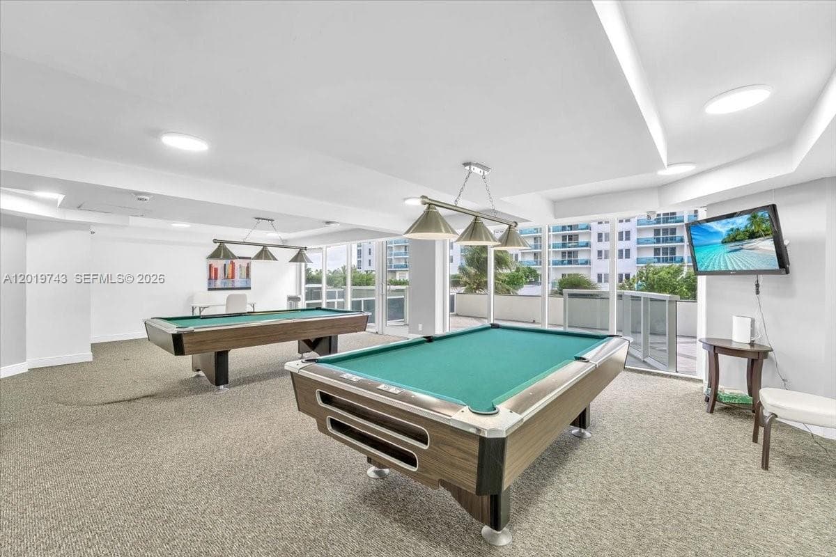 THE RIVIERA CONDO · #1807 in Miami Beach - Photo 24