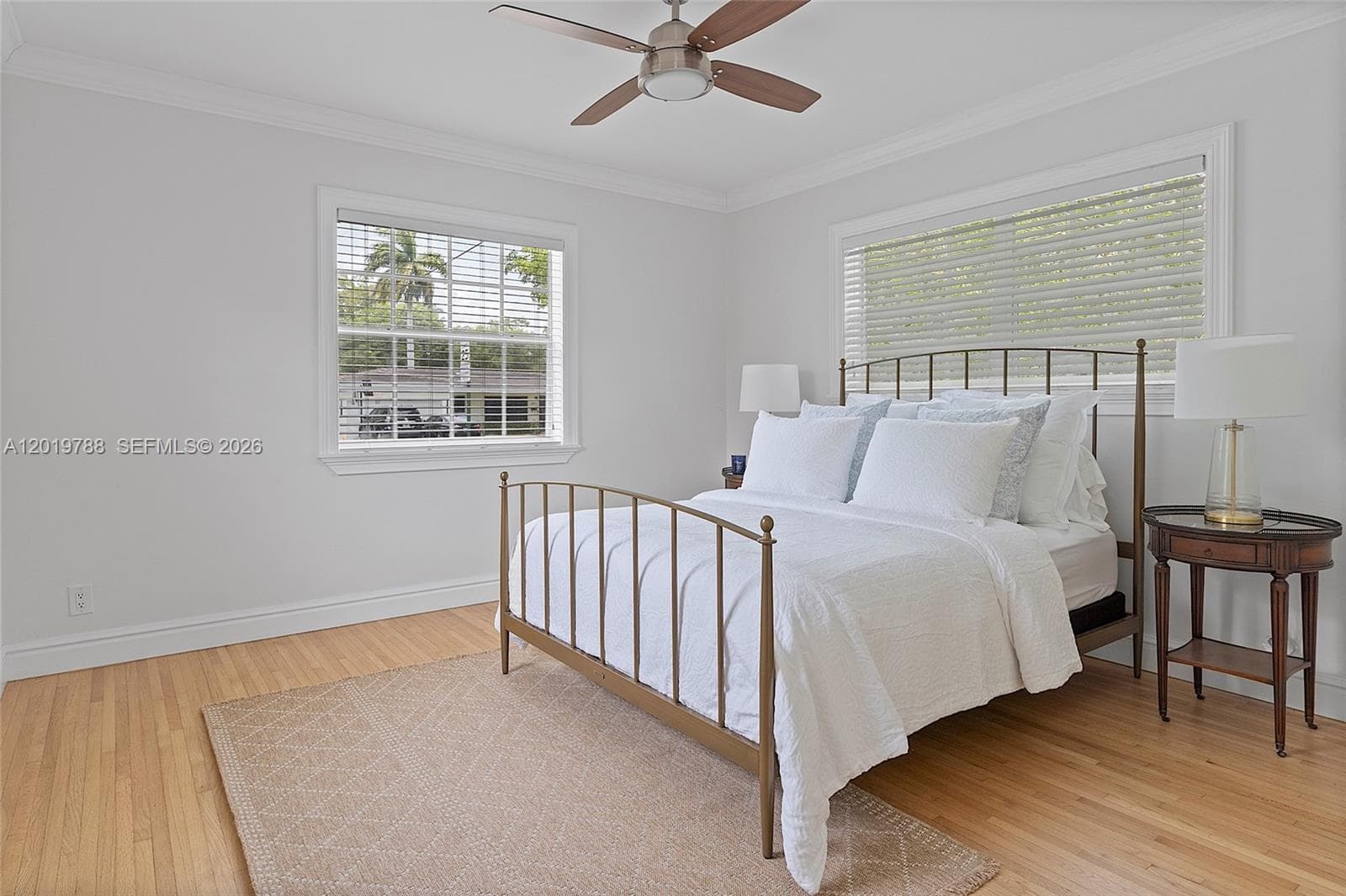 1540 Urbino Ave photo 18